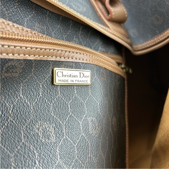 Dior💕Honeycomb Duffel Bag - Picture 6 of 11